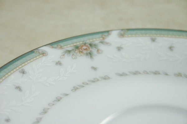 Noritake Pattern 4101 "Greenbrier" Replacement Plates - Image 9
