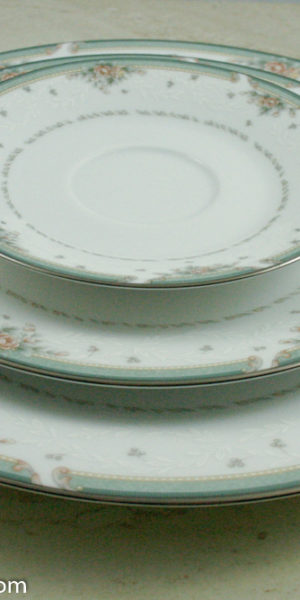 Noritake Pattern 4101 "Greenbrier" Replacement Plates