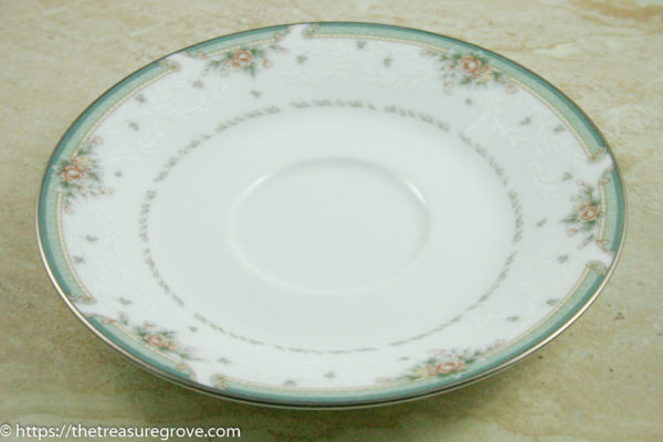 Noritake Pattern 4101 "Greenbrier" Replacement Plates - Image 11