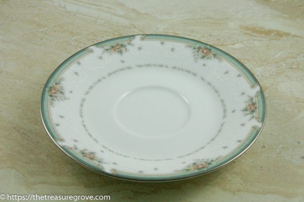 Noritake Pattern 4101 "Greenbrier" Replacement Plates - Image 3